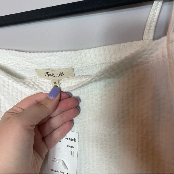 Madewell seersucker apron tank XL - Picture 3 of 6